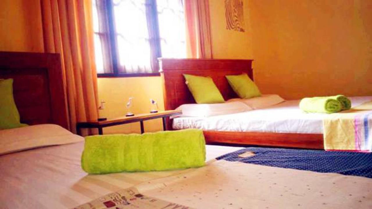 Hi Lanka Hostel Negombo Exterior photo